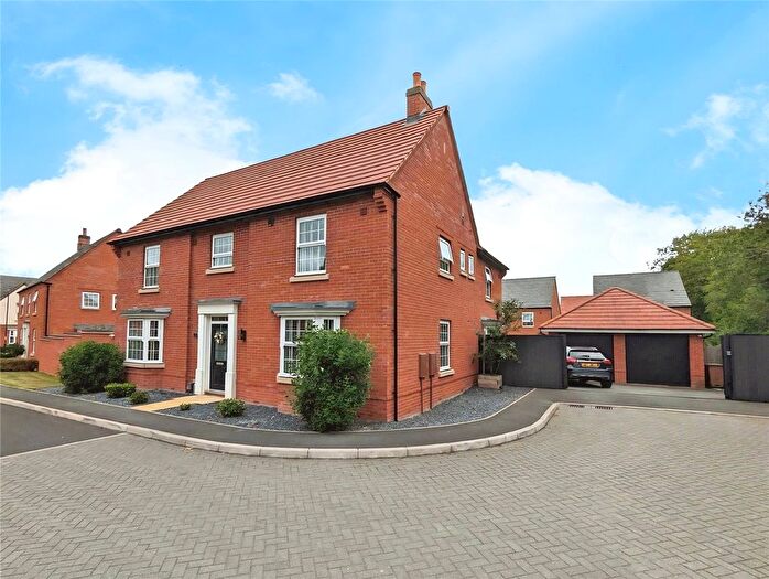 5 Bedroom Detached House For Sale In Hall Lane, Drakelow, Burton-On-Trent, Derbyshire, DE15