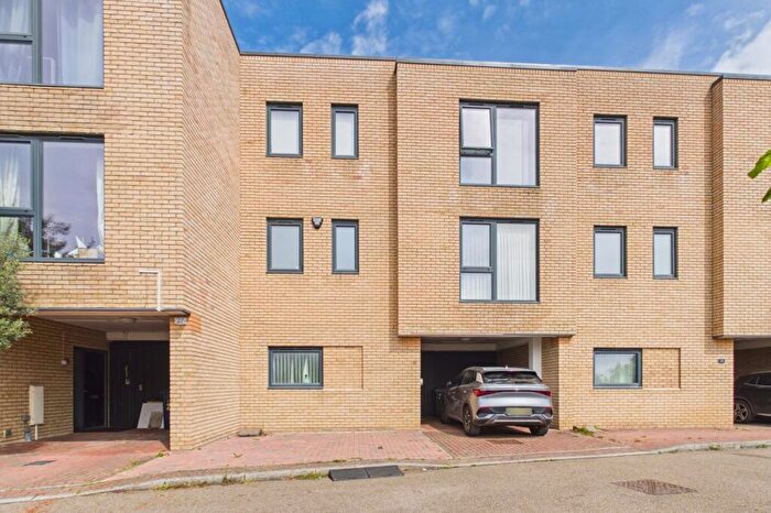 3 Bedroom Terraced House For Sale In Southwell Drive, Trumpington, CB2
