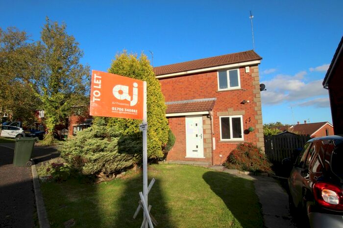 2 Bedroom Semi-Detached House To Rent In Fearn Dene, Caldershaw, Rochdale, OL12