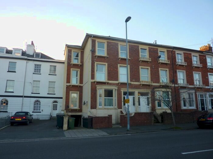 1 Bedroom Flat To Rent In Dorchester Road, Weymouth, DT4