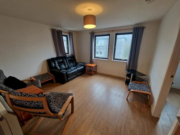 2 Bedroom Flat To Rent In Cherrybank Gardens, City Centre, Aberdeen, AB11