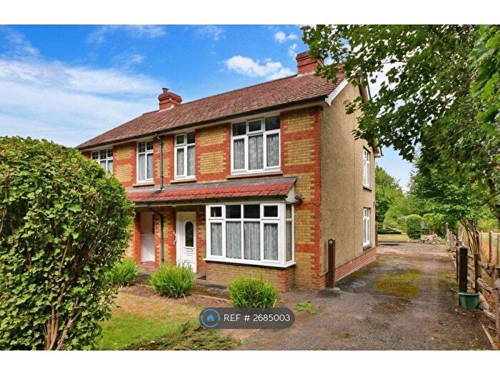 3 Bedroom Semi-Detached House To Rent In Heath Road, Boughton Monchelsea, Maidstone, ME17