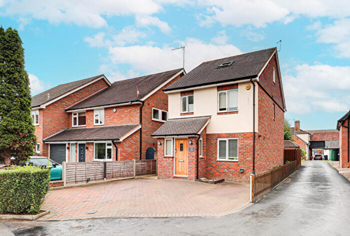3 Bedroom Detached House For Sale In Crown Street, Redbourn, St. Albans, AL3
