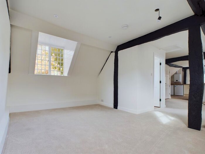 Studio To Rent In Church Street, Town Centre, Basingstoke, RG21