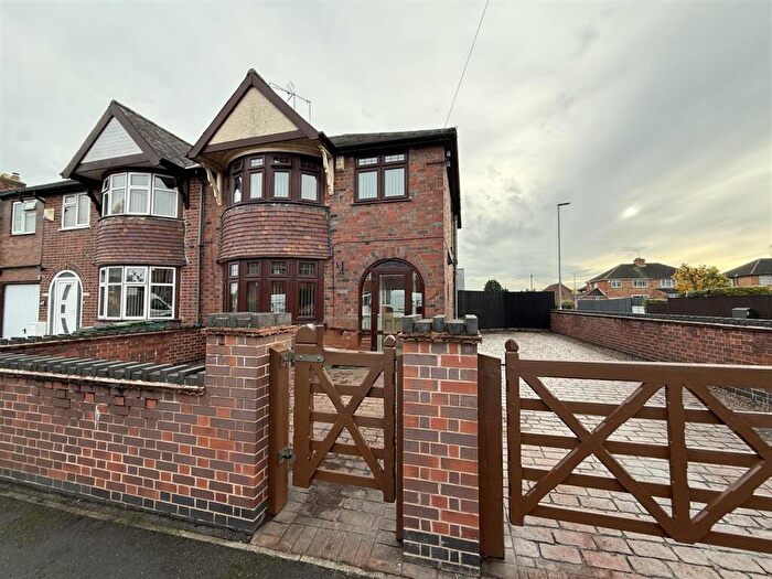 3 Bedroom Semi Detached House For Sale In Kirkland Road, Braunstone Town, LE3