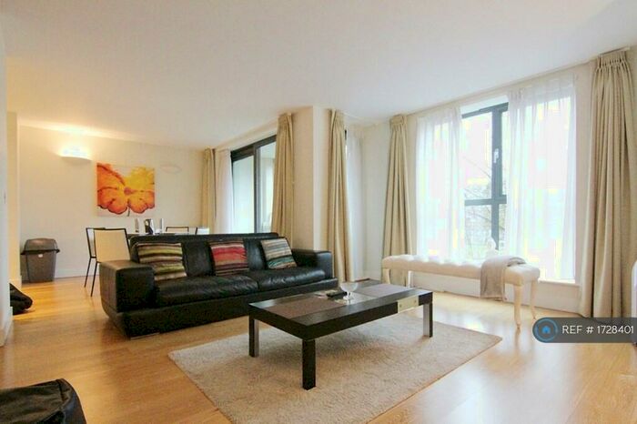 2 Bedroom Flat To Rent In St Williams Court, London, N1
