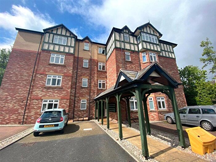 2 Bedroom Apartment To Rent In St. James Court, Moorland Road, Didsbury, Manchester, M20