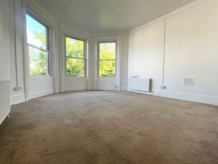 1 Bedroom Flat To Rent In Anerley Park, London, SE20