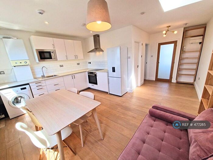 1 Bedroom Flat To Rent In Chatsworth Road, London, E5