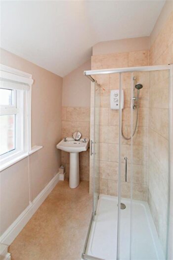 2 Bedroom Apartment To Rent In Temple Street, Rugby, CV21