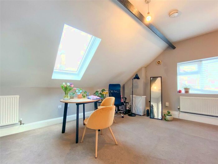 1 Bedroom Apartment To Rent In Hotwell Road, Hotwells, Bristol, BS8