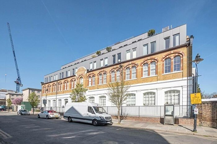 2 Bedroom Flat To Rent In Canterbury House, NW6
