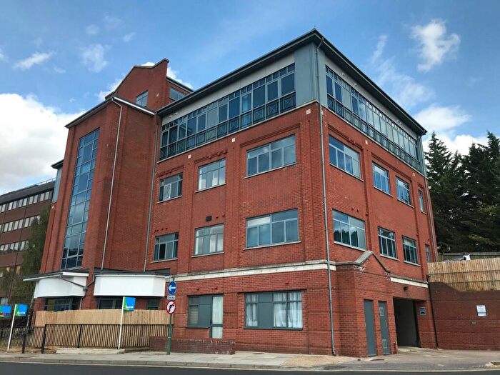 1 Bedroom Apartment To Rent In Wolsey Road, Hemel Hempstead, HP2