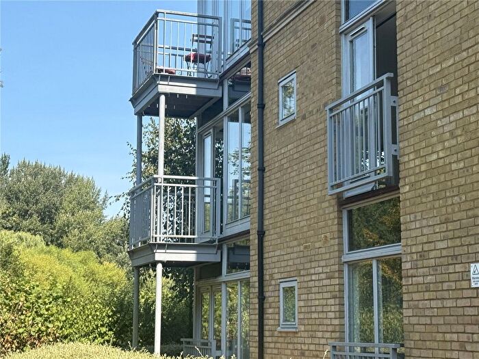 1 Bedroom Flat To Rent In Bingley Court, Canterbury, Kent, CT1