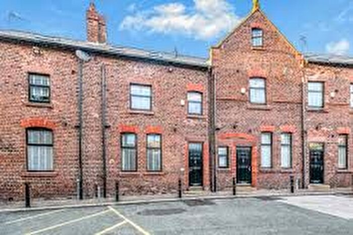2 Bedroom Flat To Rent In Liverpool, L13