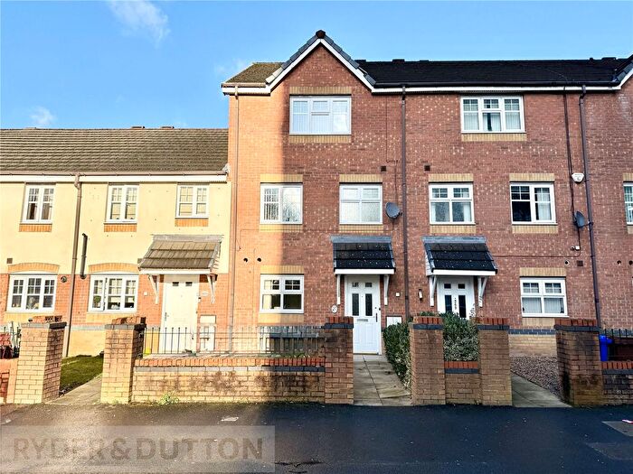 4 Bedroom Terraced House To Rent In Charlestown Road, Manchester, Greater Manchester, M9