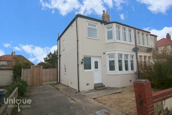 3 Bedroom Semi-Detached House To Rent In Lockerbie Avenue, Thornton-Cleveleys, Lancashire, FY5
