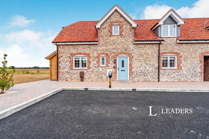 2 Bedroom Terraced House To Rent In Sack Lane, PO22