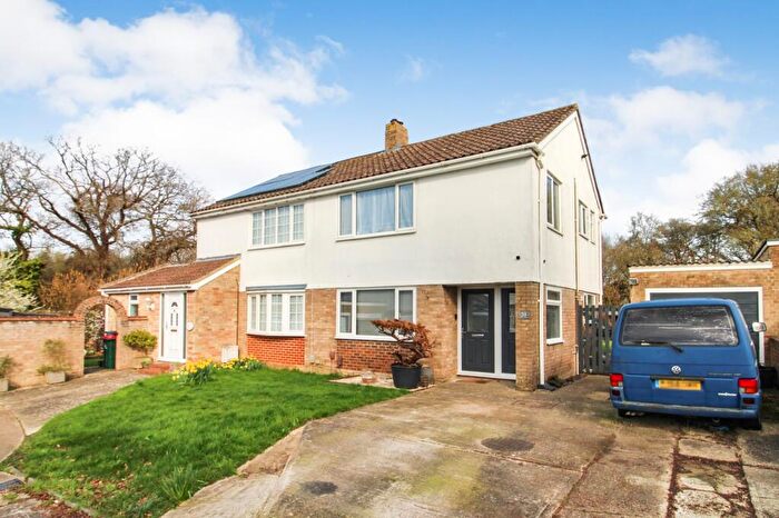 3 Bedroom Semi-Detached House For Sale In Filbert Crescent, Crawley, West Sussex., RH11
