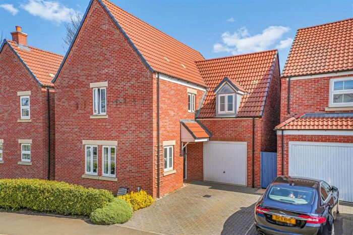 4 Bedroom Detached House To Rent In Foster Way, Kettering, NN15