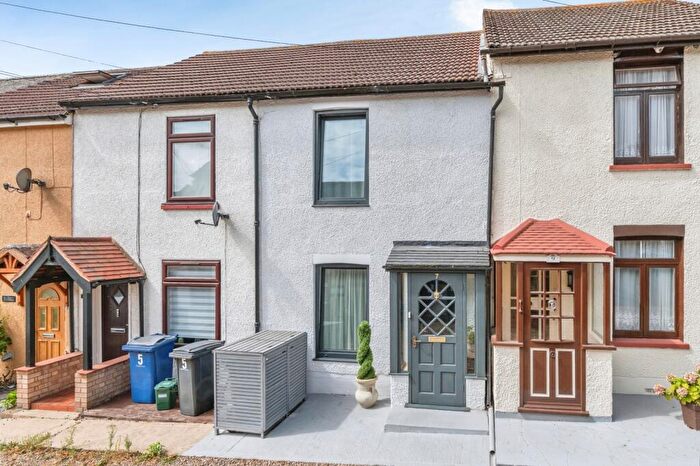 2 Bedroom Terraced House For Sale In The Rookery, Grays, Essex, RM20