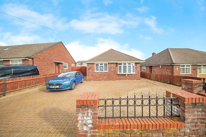3 Bedroom Detached Bungalow For Sale In Heathercroft Road, Ipswich, IP1