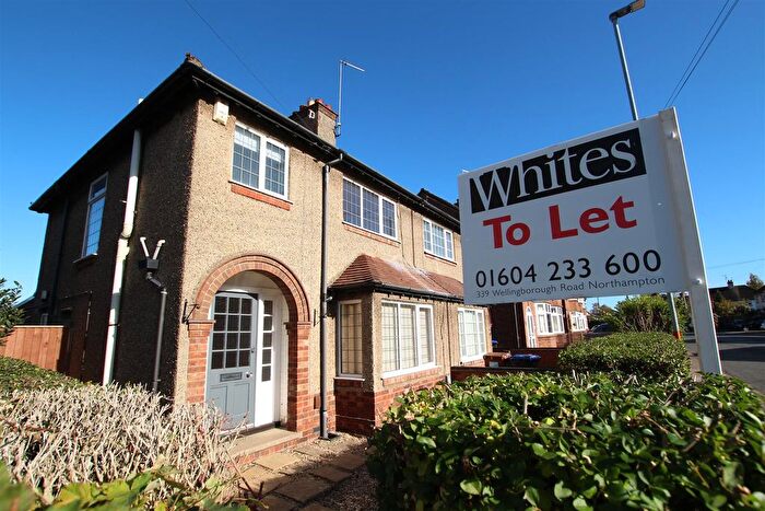 3 Bedroom Semi Detached House To Rent In Birchfield Road East, Abington, NN3