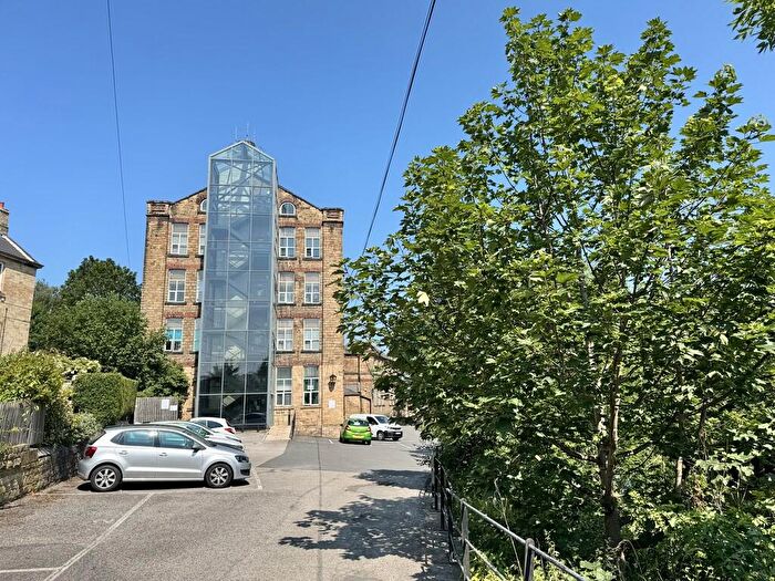 1 Bedroom Apartment For Sale In Fearnley Mill Drive, Huddersfield, HD5