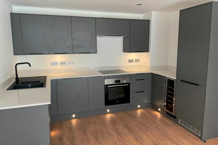 2 Bedroom Flat To Rent In Cavendish Street, Ramsgate, CT11
