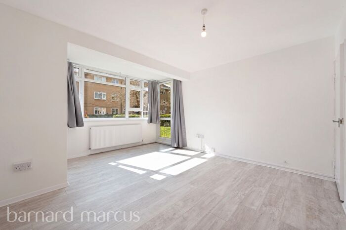 3 Bedroom Flat To Rent In Weydown Close, Keevil Drive, London, SW19
