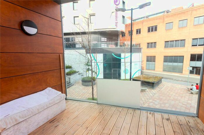 1 Bedroom Apartment To Rent In Keeping Court, St Mark's Square, Bromley, London, BR2