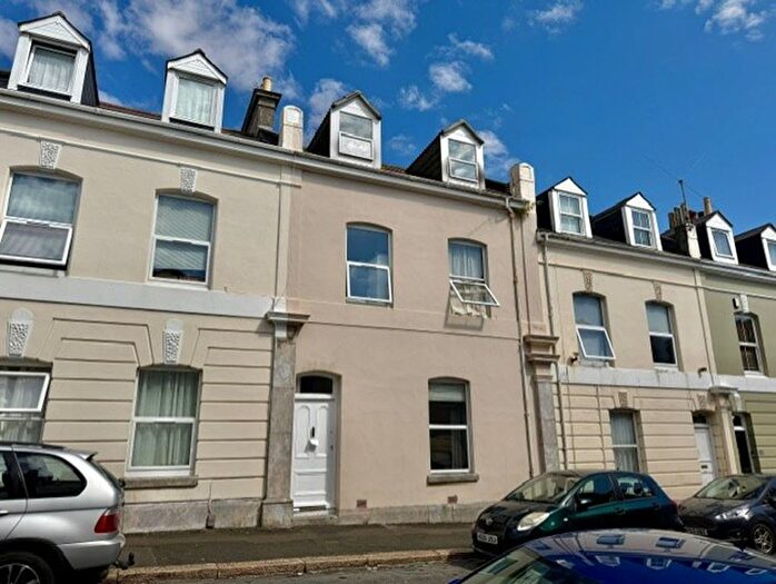 1 Bedroom Flat For Sale In Benbow Street, Stoke, Plymouth, PL2