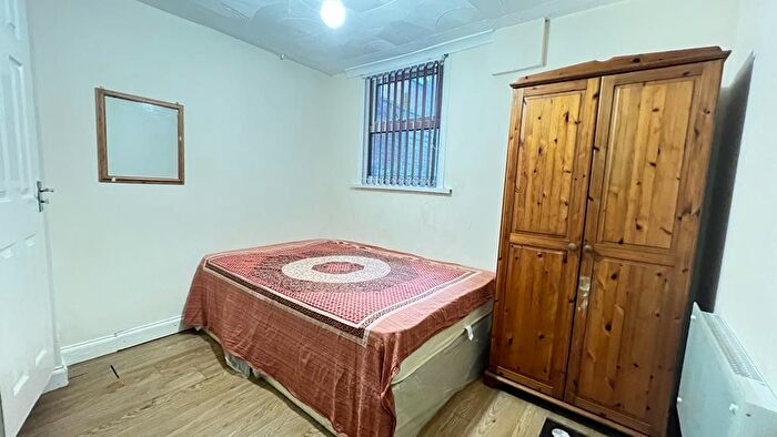 Studio To Rent In Cromwell Road, Luton, LU3