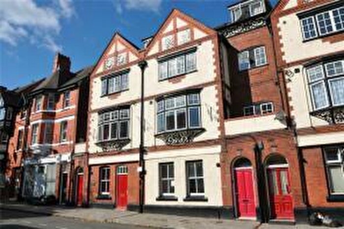 1 Bedroom Flat To Rent In City Road, Chester, Cheshire, CH1