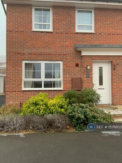 3 Bedroom Semi-Detached House To Rent In Saturn Road, Mansfield, NG18