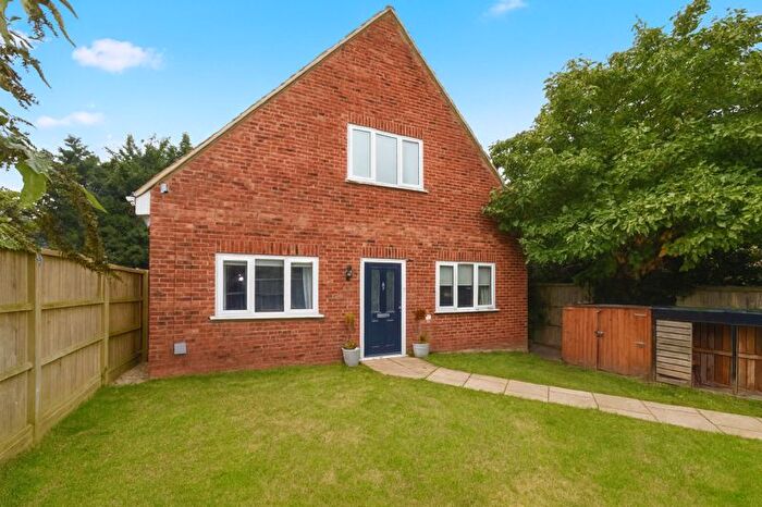 4 Bedroom Detached House For Sale In St. Martins Road, Canterbury, CT1