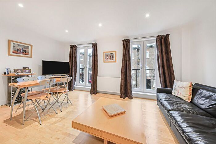 3 Bedroom Property For Sale In Maple Mews, London, NW6