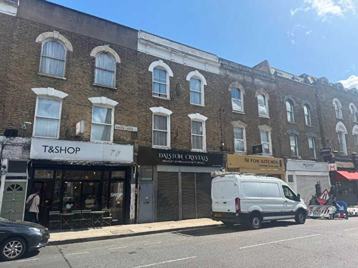 2 Bedroom Apartment To Rent In Green Lanes, London, N16