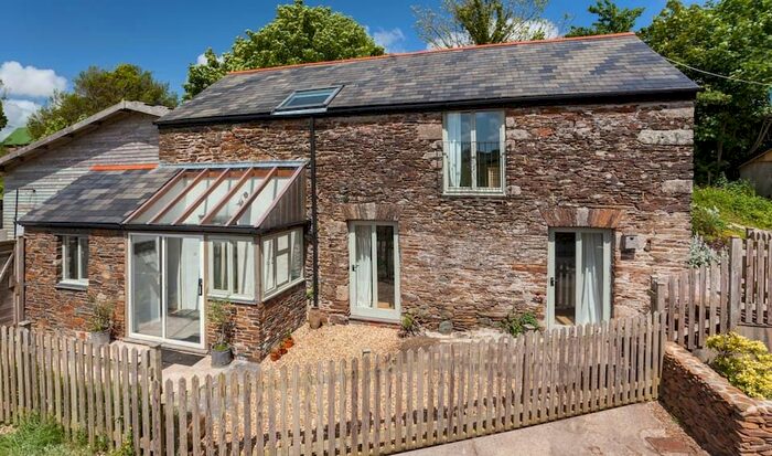 3 Bedroom Cottage To Rent In Avonwick, Devon TQ10