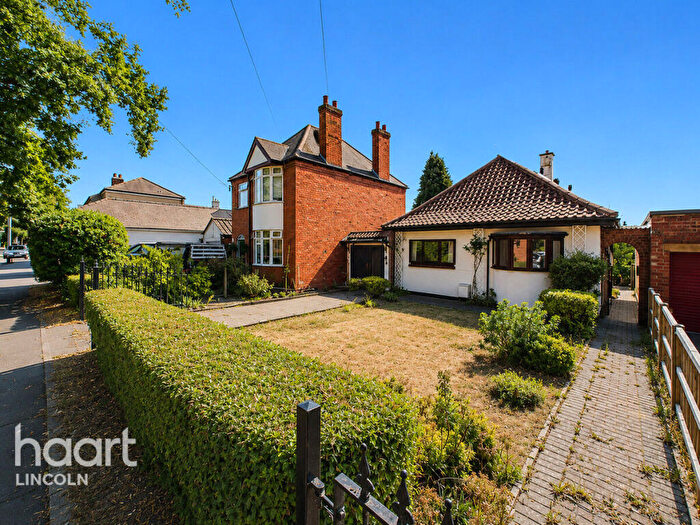 3 Bedroom Detached Bungalow For Sale In Burton Road, Lincoln, LN1
