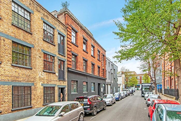 1 Bedroom Flat To Rent In Minerva Street, London, E2