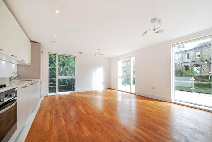2 Bedroom Apartment To Rent In St. Peters Road Croydon, CR0
