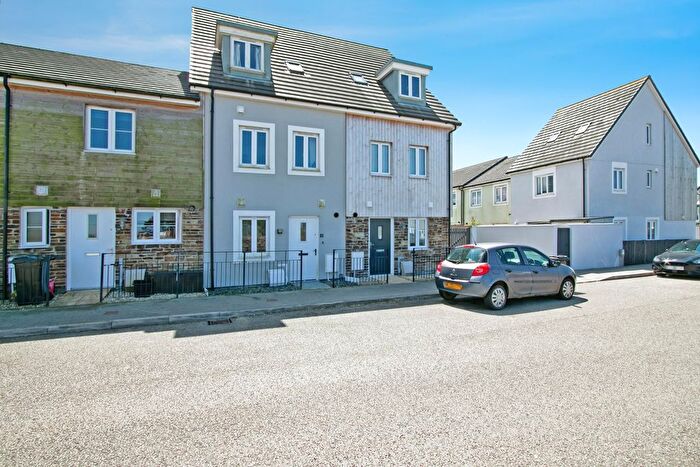 3 Bedroom Terraced House For Sale In Jennings Road, Redruth, TR15