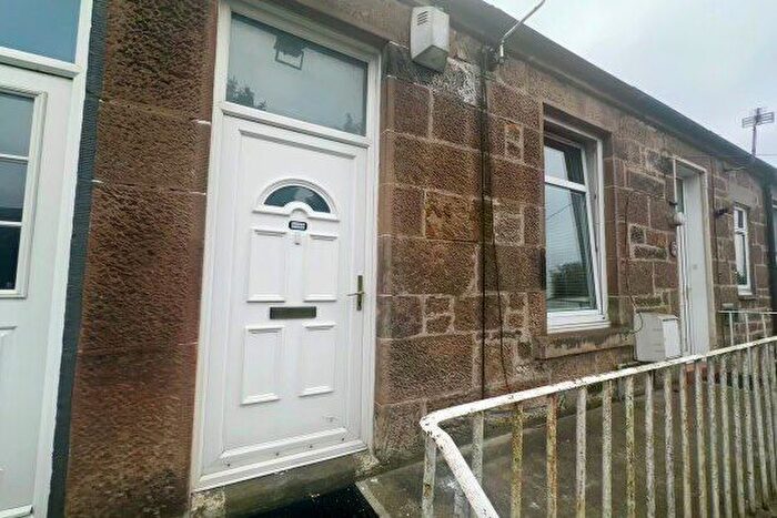 1 Bedroom Flat To Rent In Almada Street, Hamilton, ML3