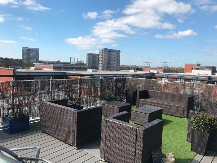 2 Bedroom Apartment To Rent In Browning Street, Birmingham, B16