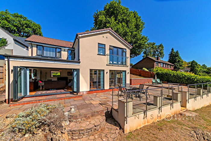 5 Bedroom Detached House For Sale In The Mount, Aspley Guise, MK17