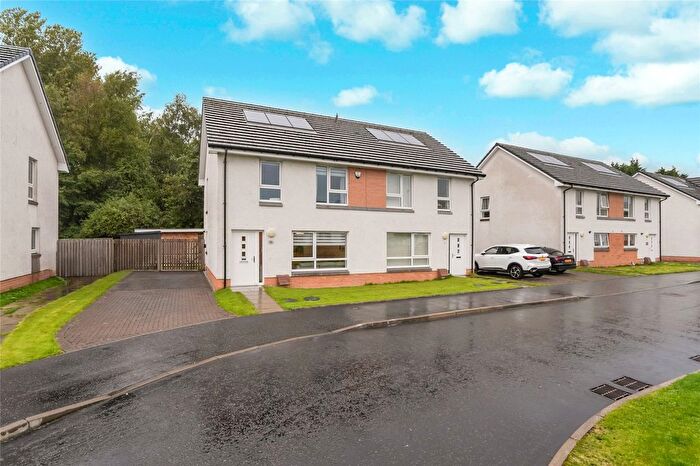 3 Bedroom Semi Detached House For Sale In Drumchapel Close, Drumchapel, Glasgow, G15