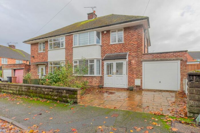 3 Bedroom Semi-Detached House To Rent In Overlea Drive, Hawarden, Deeside, CH5