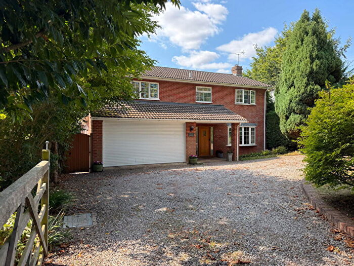 4 Bedroom Detached House For Sale In Braye House, New Farm Road, Alresford, SO24