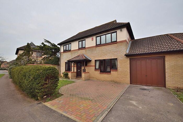 3 Bedroom Property To Rent In Selby Grove, Shenley Church End, MK5